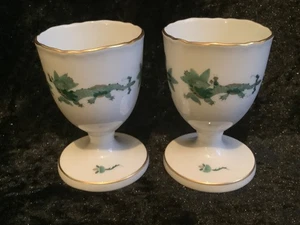 Meissen Porzellan Eierbecher Hofdrache Reich Grün  mit Gold 1. Wahl - Bild 1 von 8