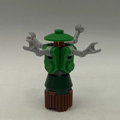 Lego Star Wars 75418 Medical Droid In Holiday Outfit Minifigure 2025 - Image 1 of 4