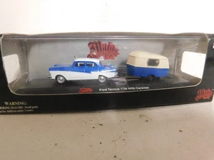 Malibu 1/87 - Ford  Taunus  17  with Caravan - Picture 1 of 2