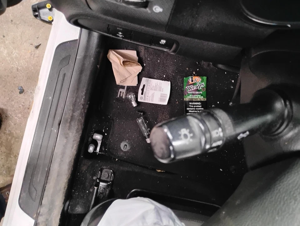 14 15 16 17 18 KIA FORTE Combination Switch - Image 1 of 1