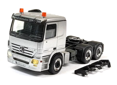 Herpa 梅赛德斯 Actros 卡车 1:87 – 银色 LE 800 – LKW 1/2006 NOS 带盒 VHTF — 第 1/4 张图片