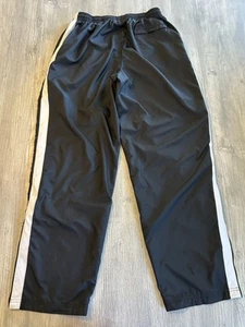 Nike Windbreaker Track Pants Mens Large Black Nylon Athletic Ankle Zipper Pocket - Picture 1 of 12