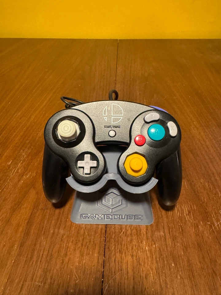 ¡Controladores Nintendo GameCube OEM restaurados! - ¡Limpiado, probado y funcionando! Foto 1 de 1