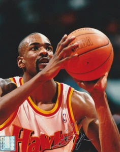 Stacey Augmon Autographed 8x10 Atlanta Hawks F312 - Picture 1 of 1