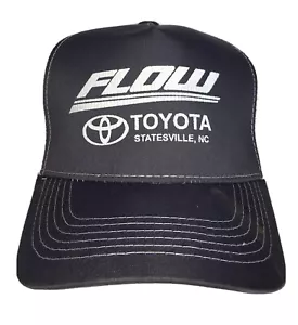 Cappello berretto Toyota Truck Flow grigio/bianco con cinturino in rete posteriore statesville NC NUOVO - Foto 1 di 3
