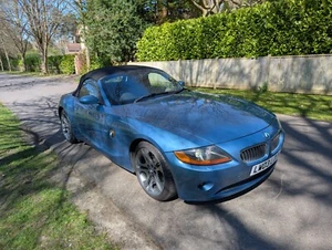 BMW Z4 E85 Convertible Sport Roadster | 2.5i Petrol Manual | Maldives Blue 2003 - Picture 1 of 24