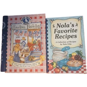 Lot Of 2 Cookbooks Gooseberry Patch Hometown Favorites / Nola Erbe Favorites  - Picture 1 of 19