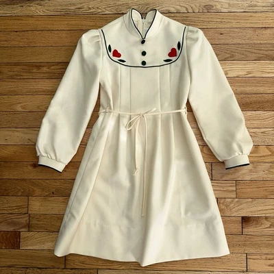 VTG FLORENCE EISEMAN Girls Collared Aline Pleated Dress Heart Applique Cream 10 - Image 1 of 4