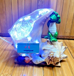 Handgefertigte Upcycling USB betrieben Alligator hören Muschel Mini LED Lampe - Bild 1 von 14