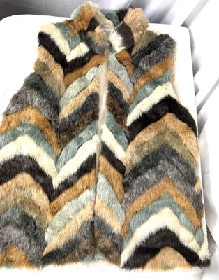 Chaleco Umgee Imitación Piel y Sherpa Mediano Chevron Boho Festival Foto 1 de 4