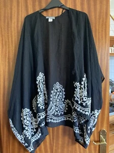 Accessory St New York Black With White Embroidery Pattern Beach Cover Up One Six - Picture 1 of 9