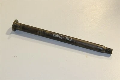 Болт поворотного рычага 2006 Honda CRF 250R - Изображение 1 из 2