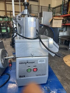 Robot Coupe R602X Series E Heavy Duty Food Processor - Picture 1 of 4