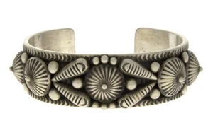 Solid Sterling Silver Bracelet By Navajo Artist Calvin Martinez - Picture 1 of 5