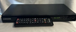 Samsung BD-D5300 Smart DVD Blu-Ray Disc Player schwarz, Fernbedienung & 40"" HDMI Kabel - Bild 1 von 7