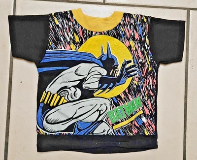 VINTAGE 90s Youth Size 4 (S) DC Comics Batman Full Front Graphics T-shirt - Image 1 of 4