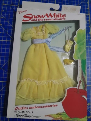 Disney's Snow White Yellow Outfit And Accessories Fits Barbie - Image 1 of 3