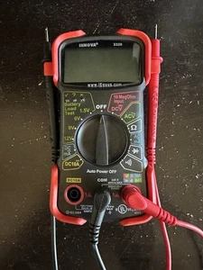 Multímetro de pantalla digital de rango automático Innova 3320 rojo con juego de sondas de prueba usado en excelente estado - Imagen 1 de 4