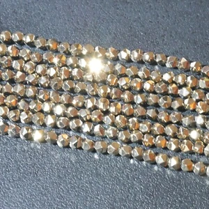 NELLYS Hämatit facettierte Nuggets pyrit farben 4mm Perlen Edelsteine 1 Strang