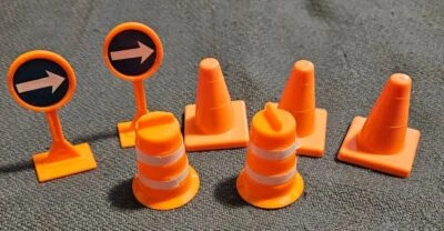 Matchbox Road Cones And Signs - Image 1 of 4