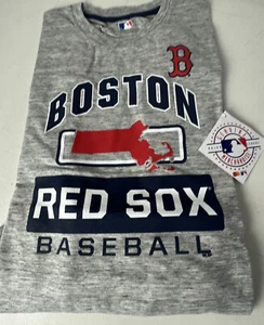 Boston Red Sox TShirt NEW Baseball Spellout Logo Majestic S/S Sz M MLB BOSOX - Picture 1 of 3