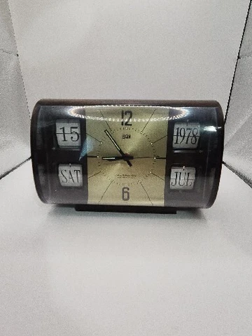 VINTAGE 1970S ELGIN ALARM CLOCK WINDUP DAY DATE MONTH YEAR CALENDAR TESTED Cover
