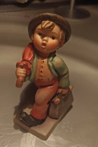 Bumblebeebel figure (small crack) - Picture 1 of 7