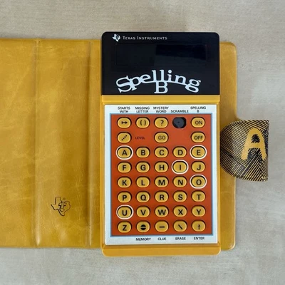Texas Instruments Ortografía B Calculadora Ortográfica Juego De Colección Probado y Funcionando Foto 1 de 4