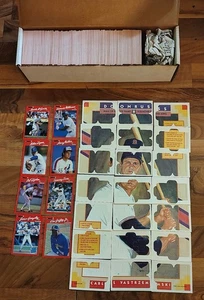 1990 Donruss COMPLETE Baseball Card Set – All 716 Cards + Carl Yastrzem Puzzle - Picture 1 of 8