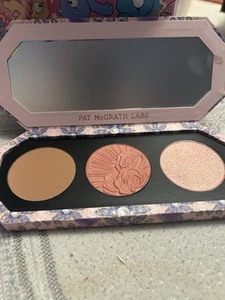 Bronceador y trío brillante Pat McGrath Labs Divine Blush Nirvana In Bloom 3 sartenes nuevo en caja - Imagen 1 de 5