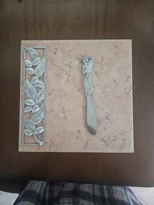 Vintage Möwe Keramik Käsebrett, feines Zinn Detail und Pastete Messer Set - Bild 1 von 3