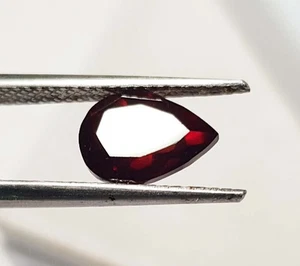 Anello Misura 2CT Torcia 100% Pietra Granato Rosso Naturale, Granato Forma Pera, 6x9x4m - Foto 1 di 7