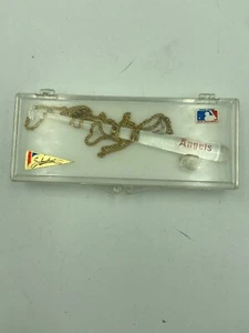 California Angels MLB Glass Bat Necklace 1988 Hand Crafted Schneidereit NOS VTG - Picture 1 of 2