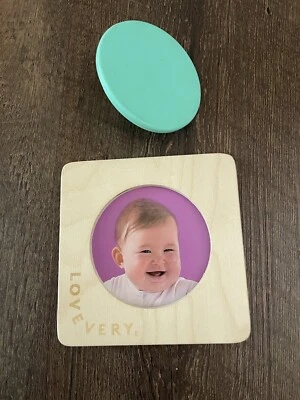 Lovevery Mi Primer Puzzle El Inspector Kit Madera Montessori Bebé Juguete 7-8 Meses Foto 1 de 3