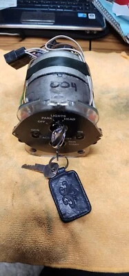 ROLLS ROYCE IGNITION SWITCHBOX LOCK WITH KEYS SILVER SPUR SPIRIT - Изображение 1 из 4