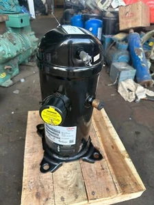 DANFOSS SCROLL COMPRESSOR HRM060T4LP6 - Picture 1 of 5