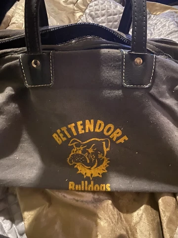 vintage bettendorf bulldogs sports medicine bag Cover