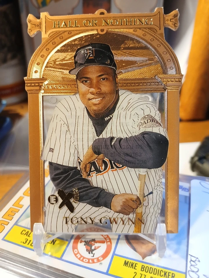 1997 EX 2000 - Hall or Nothing Tony Gwynn #8 Copper San Diego Padres - Image 1 of 4