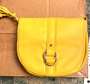 brand new signature handbags - Bild 1 von 3