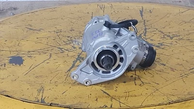 24 2024 JEEP COMPASS SPORT 2.0L 4X4 TRANSFER CASE 68570567AB - Image 1 of 4