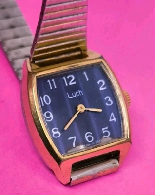 VINTAGE Women's  USSR watch LUCH Gold-plated AU 1  Mechanical Wristwatch - Image 1 of 4