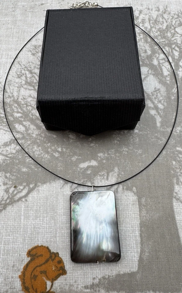 New/in box large rectangular Mother of Pearl pendant/necklace - Image 1 of 1