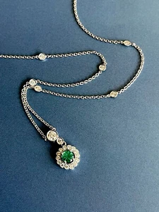 Collar de diamantes esmeralda en oro blanco de 18 quilates colgante redondo de 1 quilate por cadena de yarda - Imagen 1 de 11