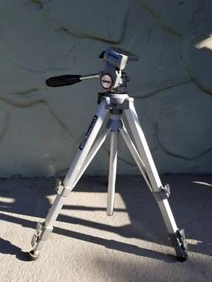  VELBON VEF-3 TRIPOD for CAMERA PHOTOGRAPHY* - Image 1 of 3