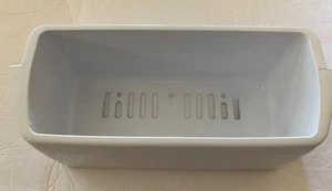 Samsung Side By Side Refrigerator RS2530BSH 4.5" Freezer Door Bin DA63-00829E - Picture 1 of 5