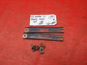 87-93 MUSTANG FRONT FENDER CORE SUPPORT MOUNTING MOUNT BRACKET BRACE SET PAIR OE - Bild 1 von 2