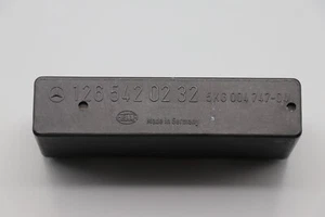 Original Mercedes W124 W126 - Lampenkontrolle Relais Steuergerät 1265420232 - Bild 1 von 2