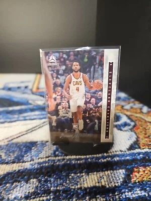 2021-22 Panini Chronicles - Luminance #252 Evan Mobley (RC) - Image 1 of 2