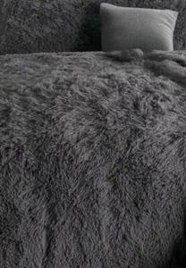 Hug & Snug Fleece Charcoal Duvet Cover Set With Pillowcase Single - Picture 1 of 3