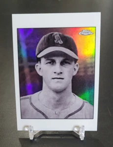 2019 Topps Chrome Iconic Rookie Reprints Stan Musial #TGCR-12 / Tough Card - Picture 1 of 2